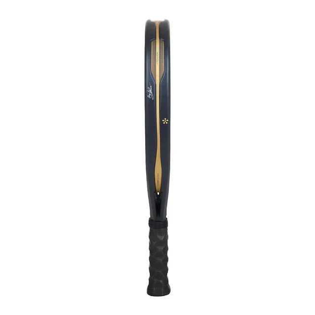 BULLPADEL HACK 04 PREMIER PADEL 2025 PAQUITO NAVARRO PADEL RACKET Padel Racket Bullpadel